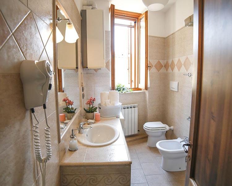 Palazzo Le Muse Apartments Bevagna Luaran gambar